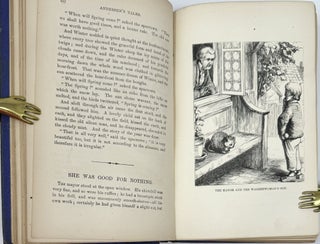 What the Moon Saw: and Other Tales